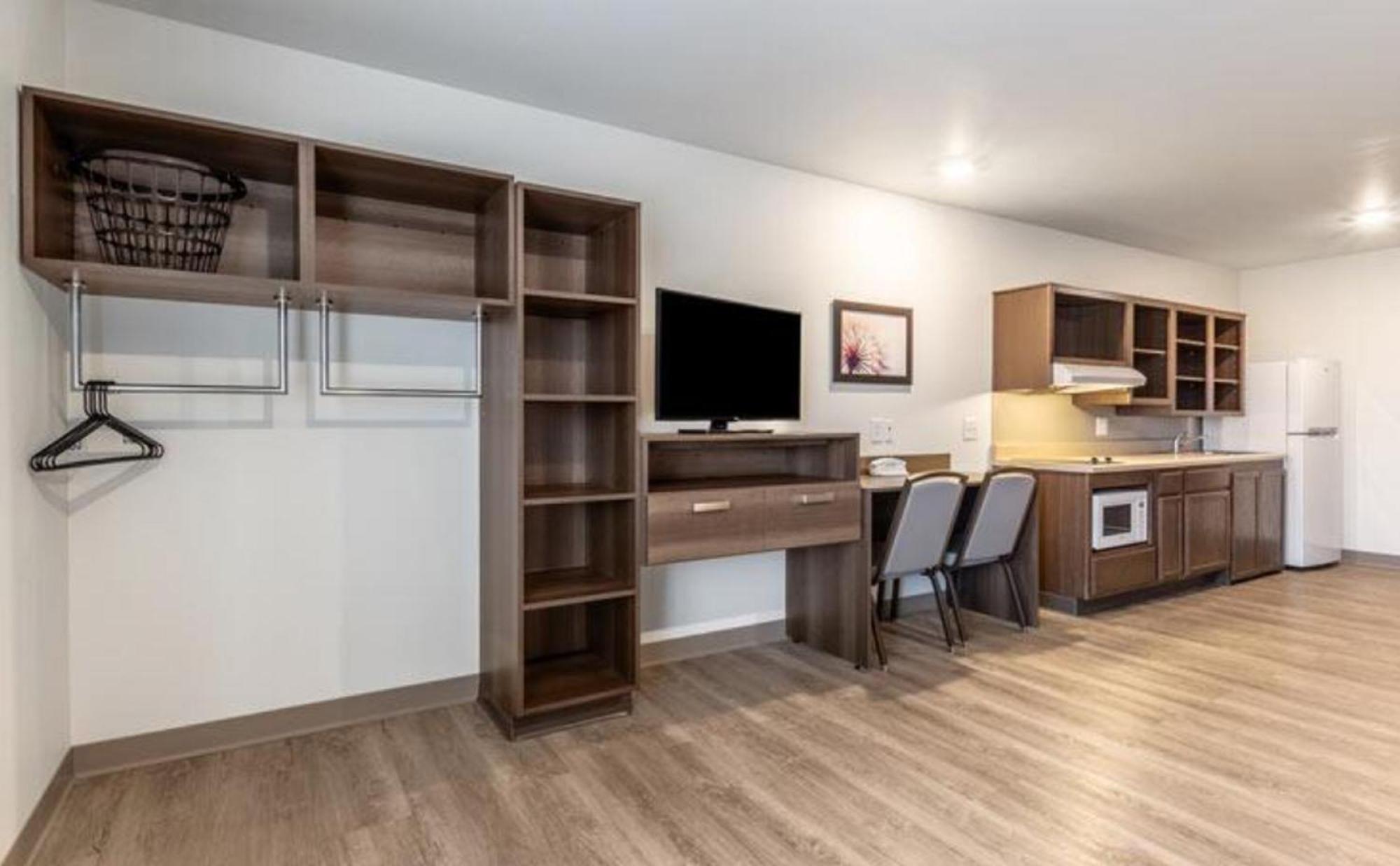 Woodspring Suites Indianapolis Castleton Bagian luar foto